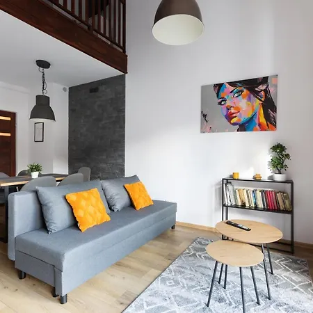 Skandynawski 2-poziomowy Sauna Jacuzzi Appartamento