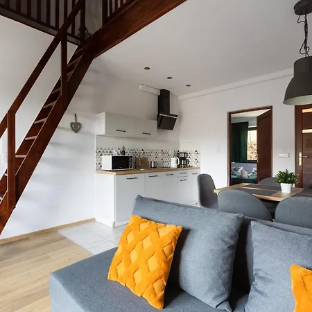 Skandynawski 2-poziomowy Sauna Jacuzzi