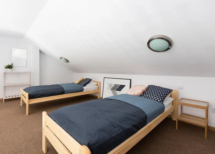 Skandynawski 2-poziomowy Sauna Jacuzzi شقة